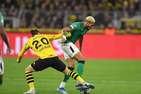 بروسيا دورتموند ينفي شائعات بيع نجم الفريق